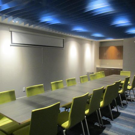 Holiday Inn Express O'Neill By Ihg Eksteriør billede
